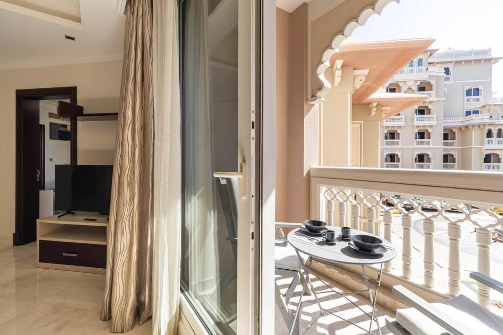 Luxury 1 Bedroom With A Private Beach Taj Granduer Residence At Palm Dubai Eksteriør billede