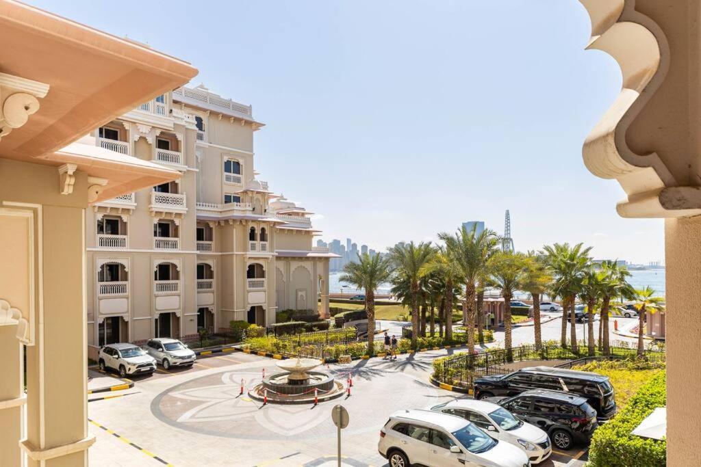 Luxury 1 Bedroom With A Private Beach Taj Granduer Residence At Palm Dubai Eksteriør billede