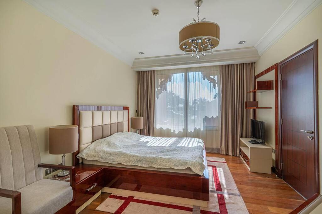 Luxury 1 Bedroom With A Private Beach Taj Granduer Residence At Palm Dubai Eksteriør billede
