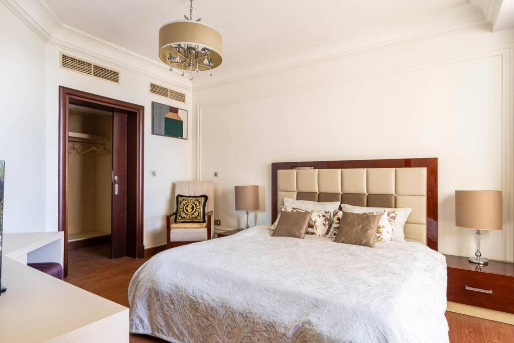 Luxury 1 Bedroom With A Private Beach Taj Granduer Residence At Palm Dubai Eksteriør billede